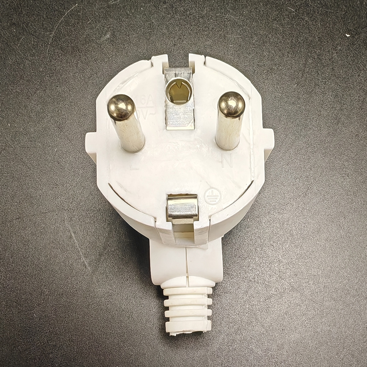 3 Pcs 4.8mm EU Schuko, Replaceable & Rewireable 250V 16A IP44 Socket Connector For Power Extension Cable